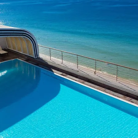 Hotel Sana 4*