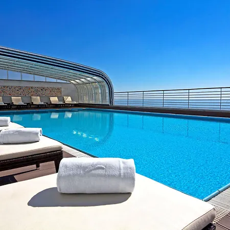 Sana塞新布拉酒店