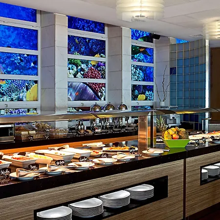 Sana塞新布拉酒店 4* 塞辛布拉