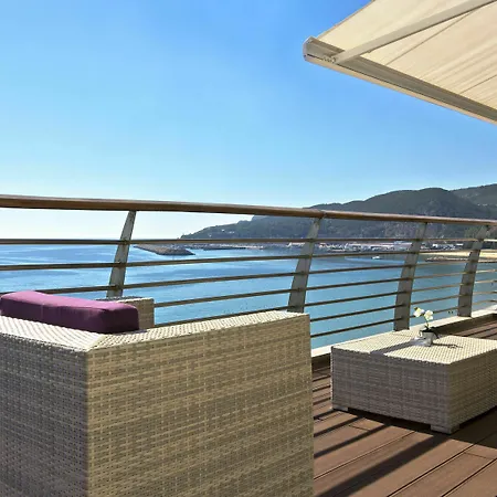 Sana Hotel 4*